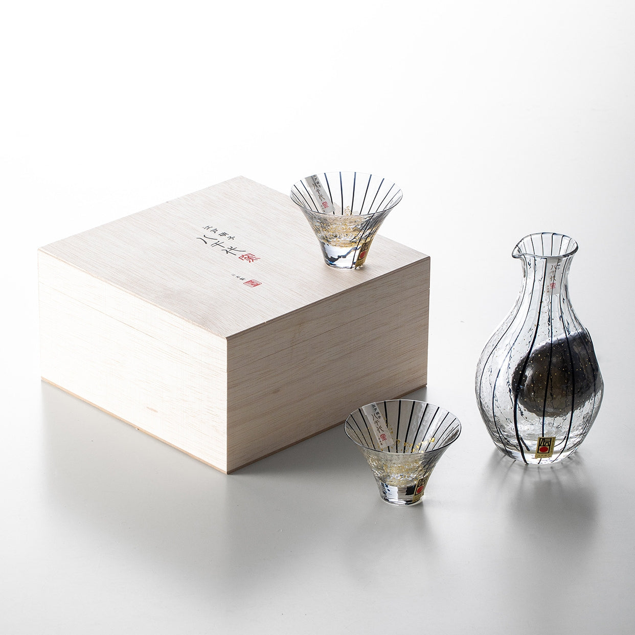 Toyo-Sasaki Kurotama Gold Foil Cold Sake Set - MASU