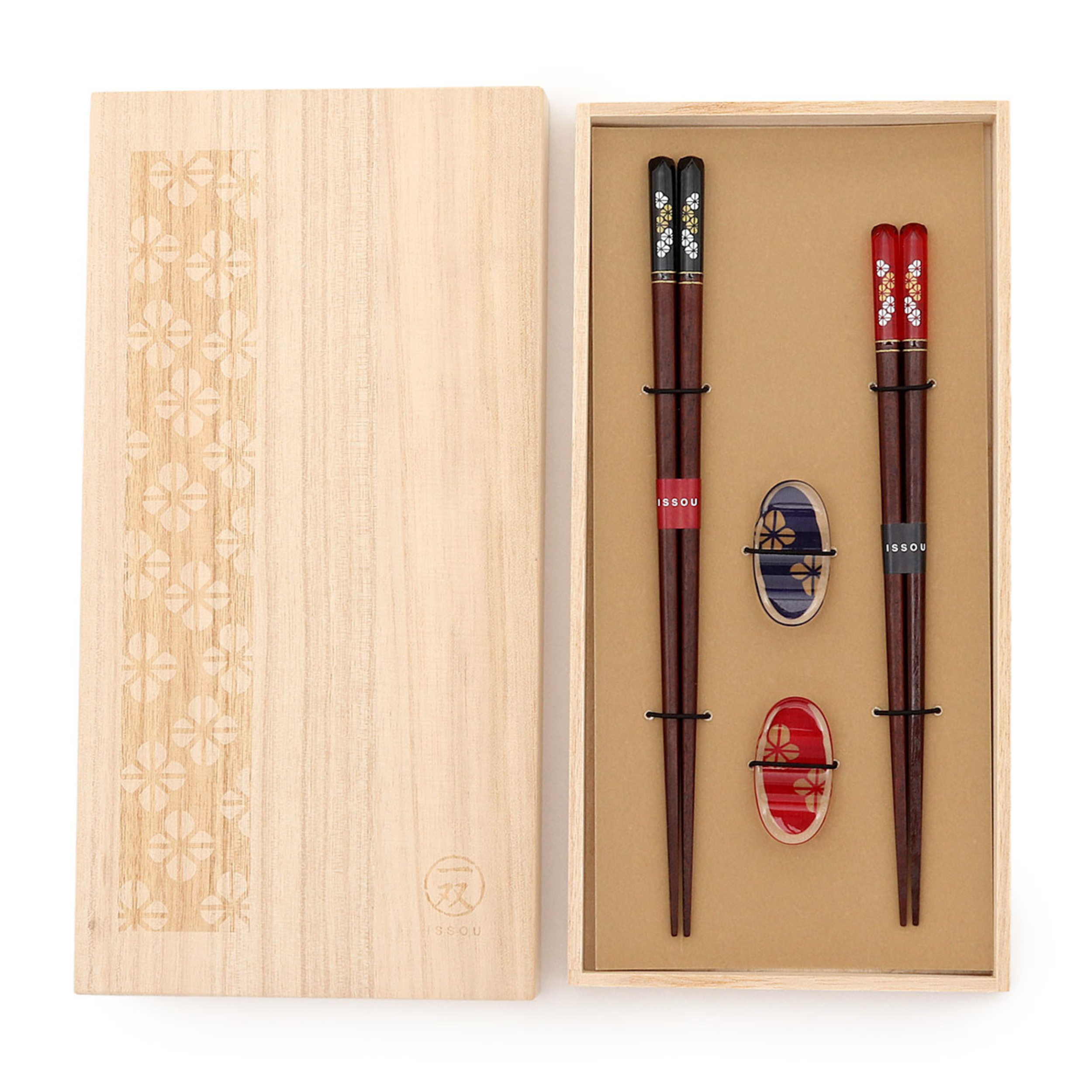 ISSOU Mankai Sakura Japanese Handcrafted Wooden Chopsticks Wedding Gift Set