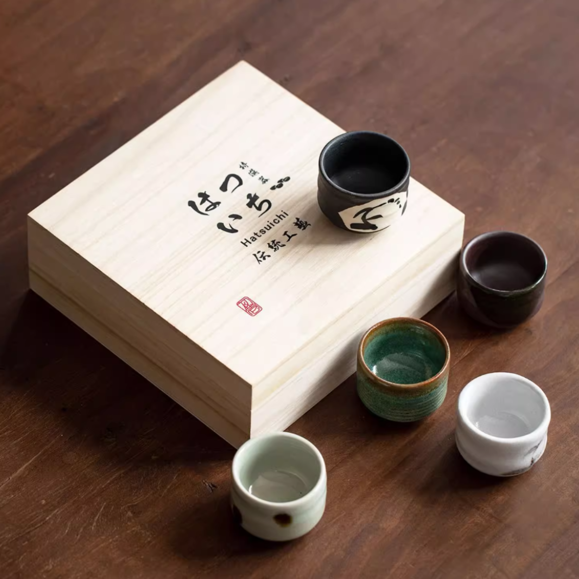 Hatsuichi Mino Ware Handcrafted Yuugiri Ceramic Tea Cups Set