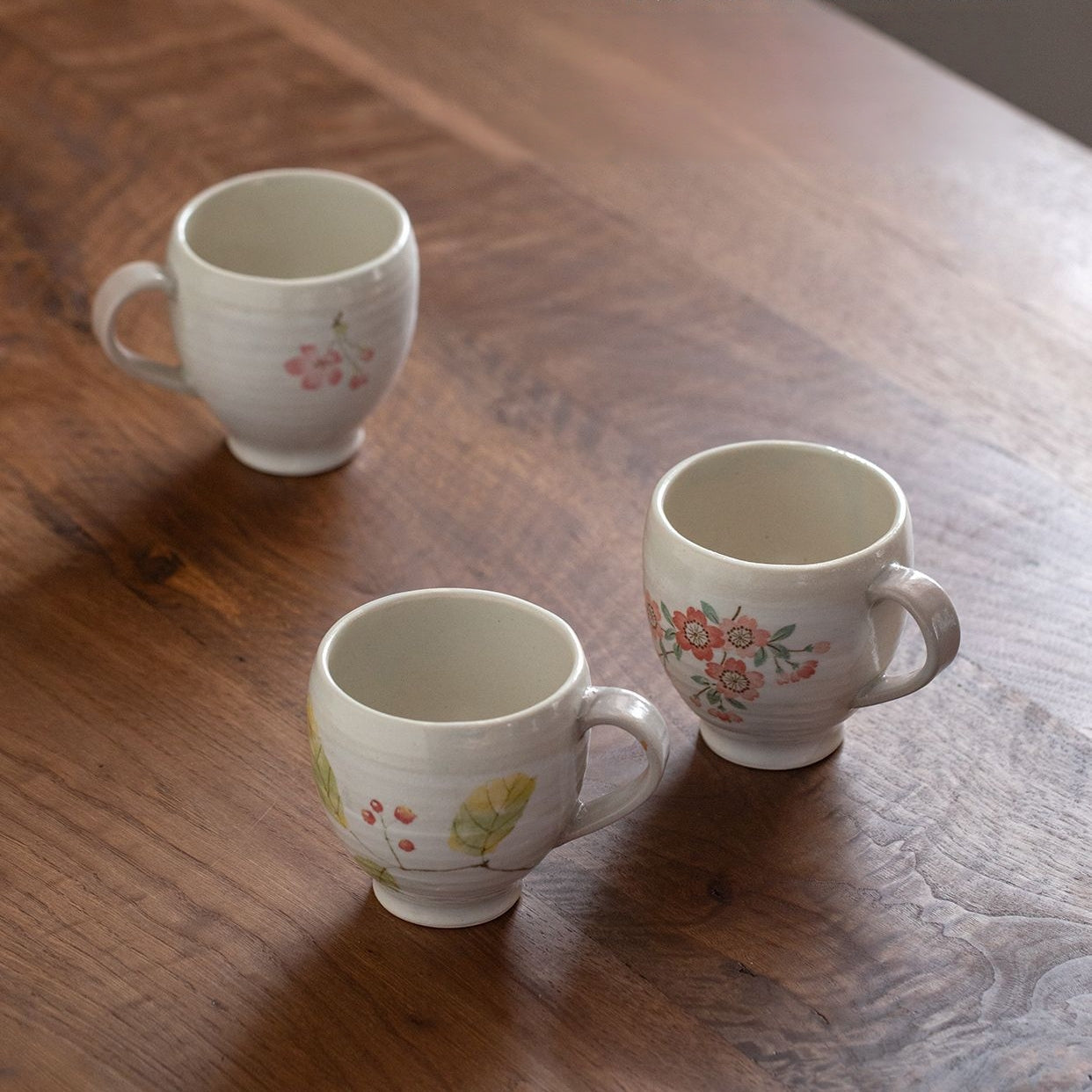 Hatsuichi Mino Ware Kiyohana Ceramic Mug Collection