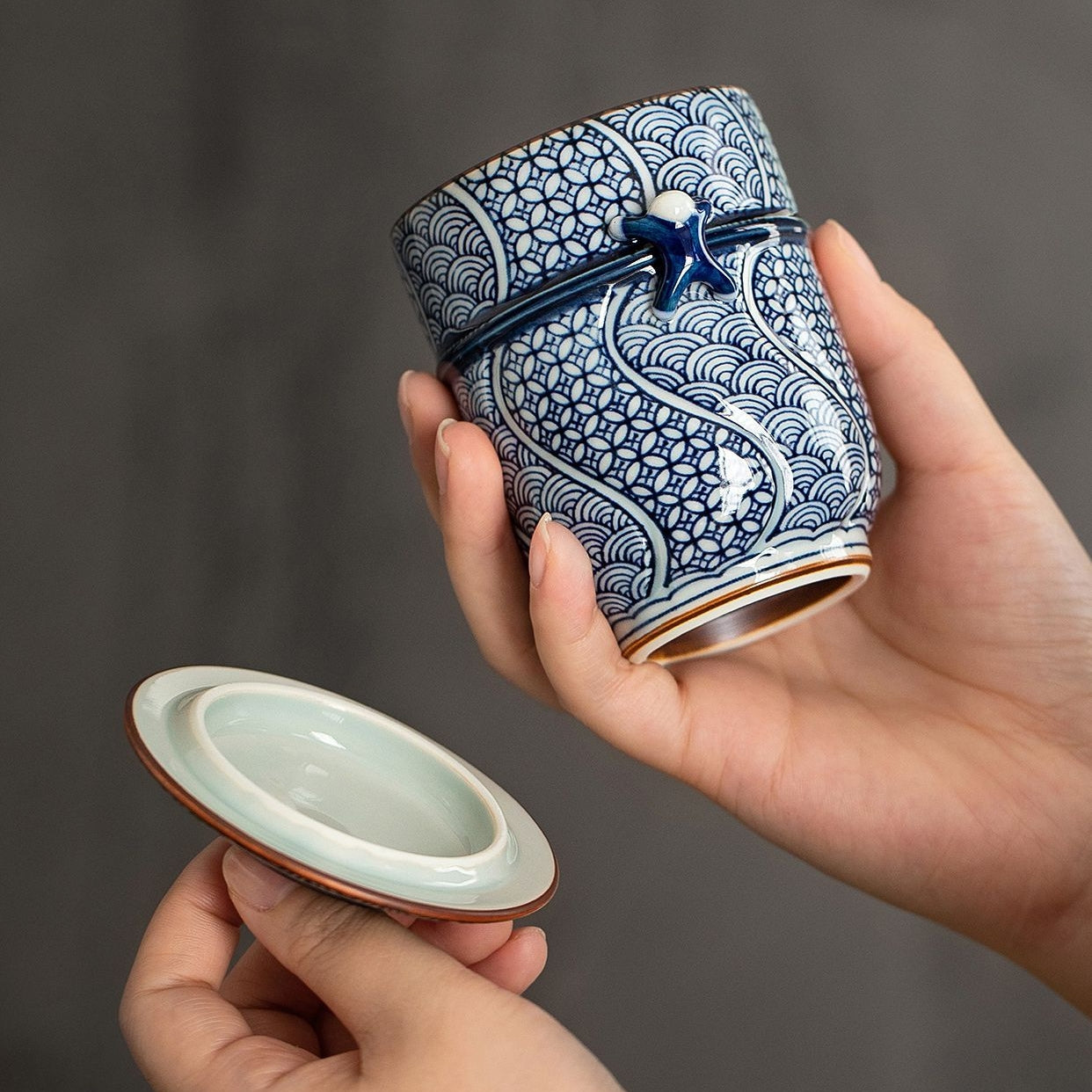 Arita Ware Seigaiha Shippou Lidded Ceramic Teacup