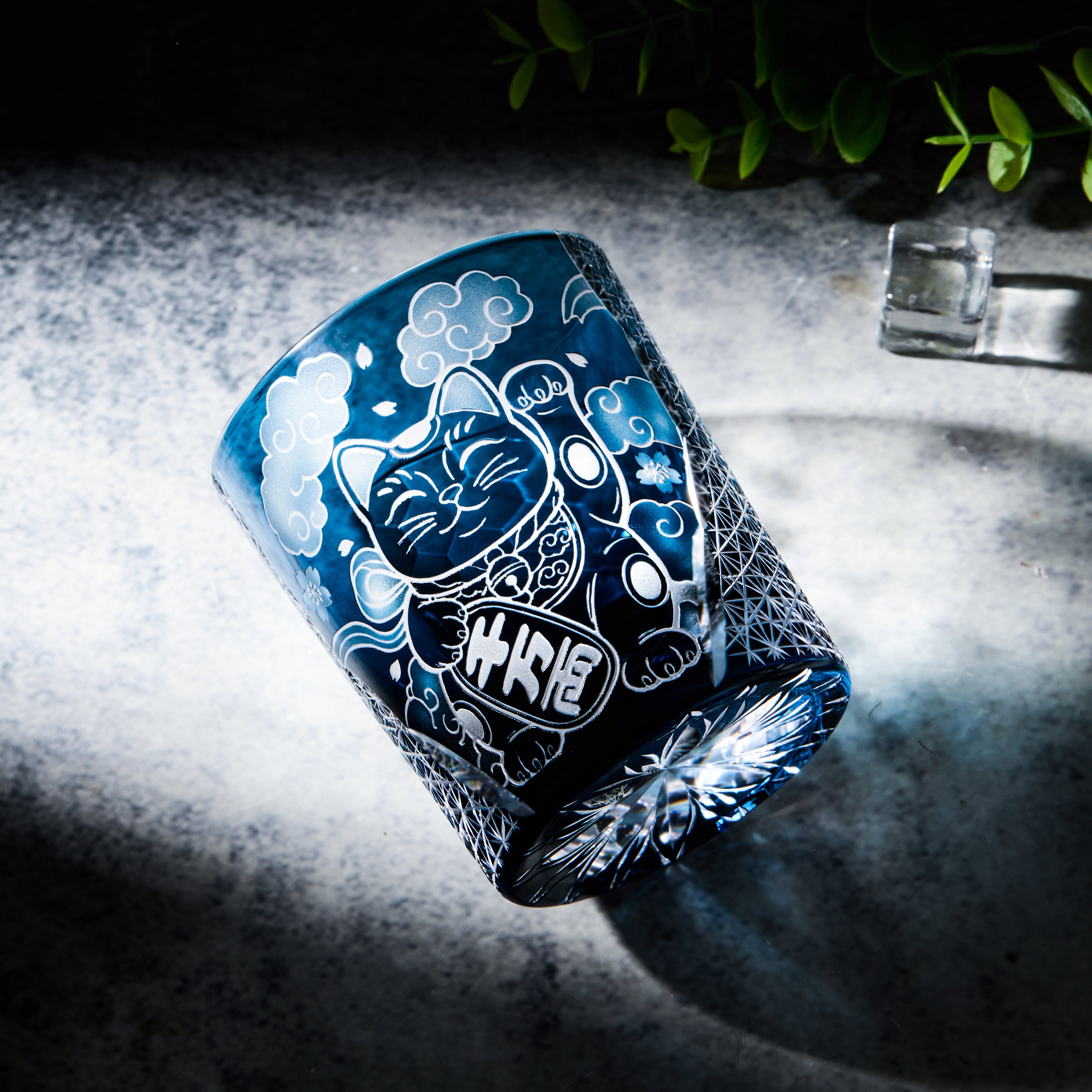 Edo Kiriko Handcrafted Maneki Neko Whisky Glass With Wooden Box