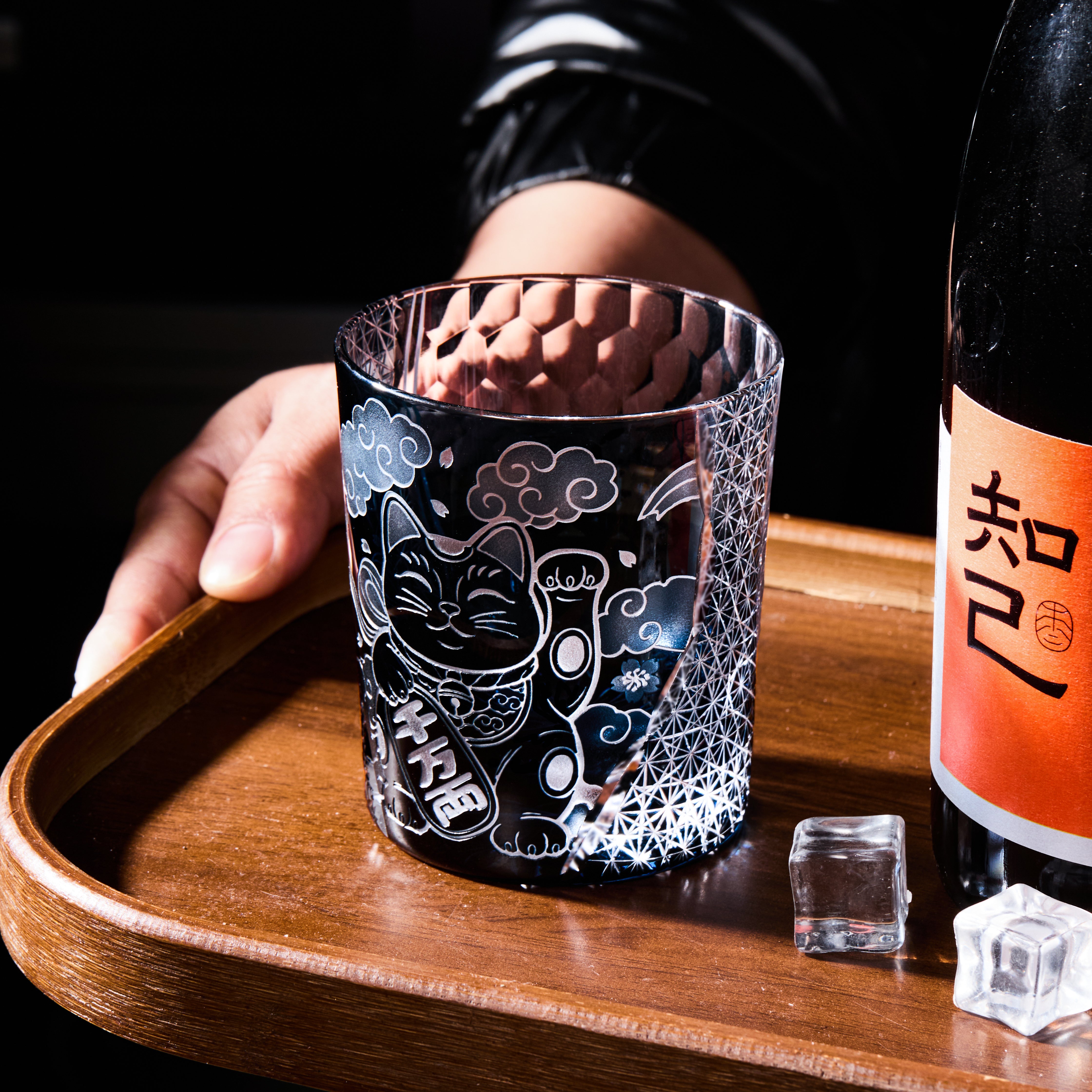 Edo Kiriko Handcrafted Maneki Neko Whisky Glass With Wooden Box