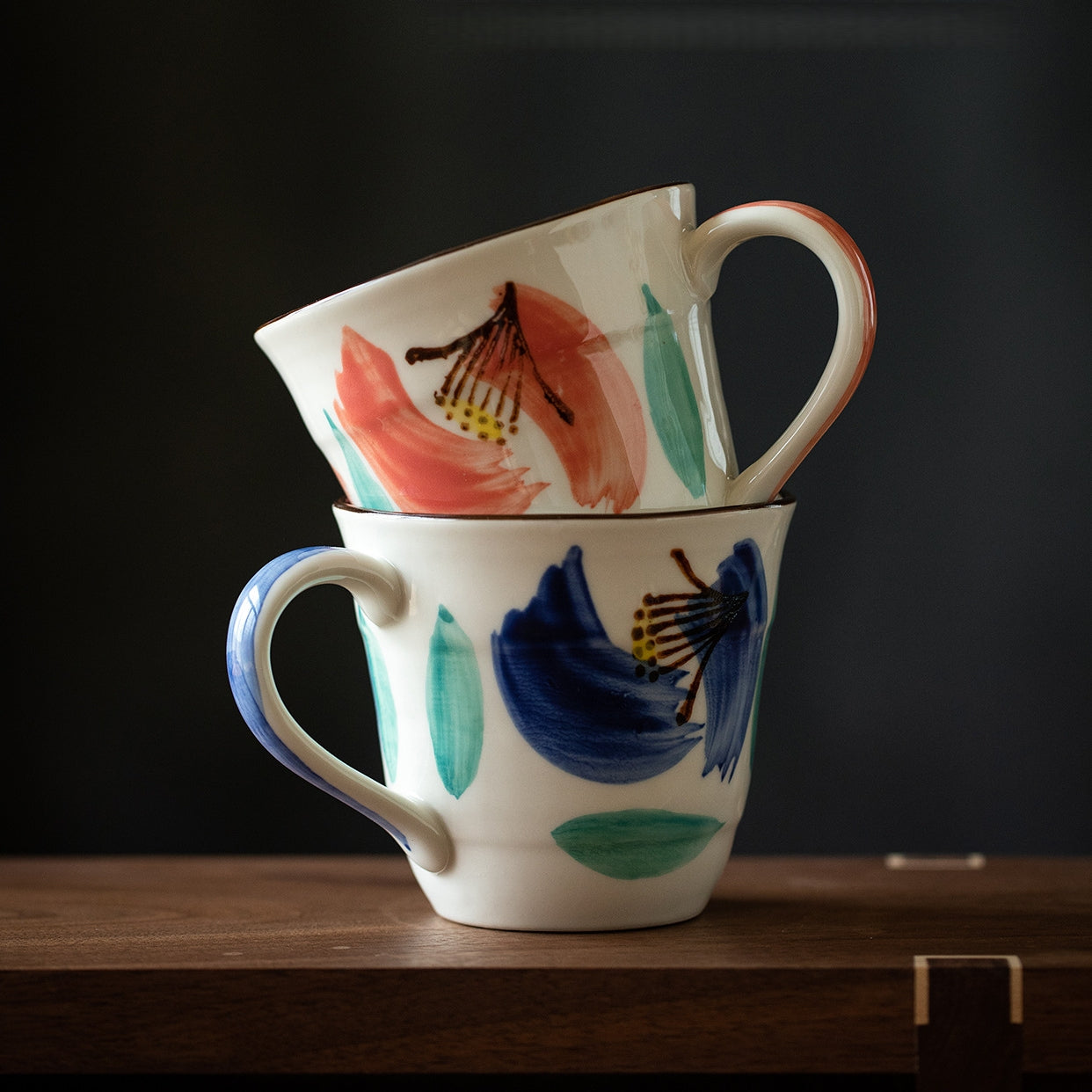 Collection de mugs en céramique Hana Kasane de Hatsuichi Mino Ware