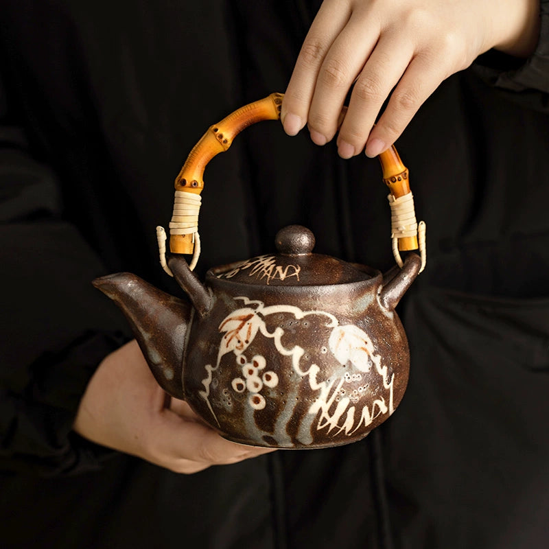 Shino Ware Haruaki Tea Set