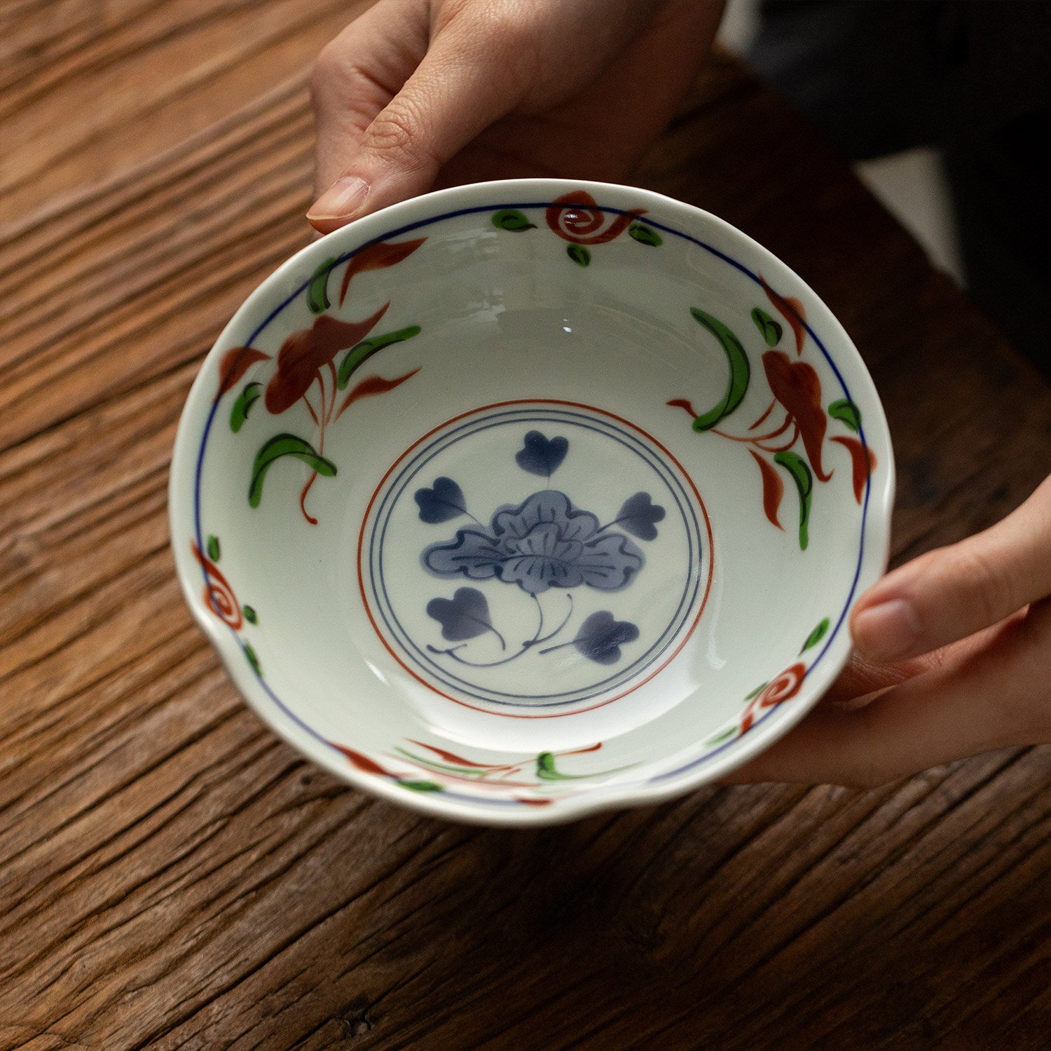 Arita Ware Handcrafted Akae Banreki Botan Kobachi Bowl