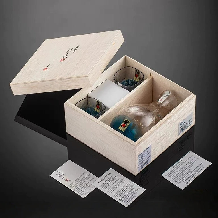 Toyo Sasaki Hoshi Nagare Gold Foil Cold Sake Set