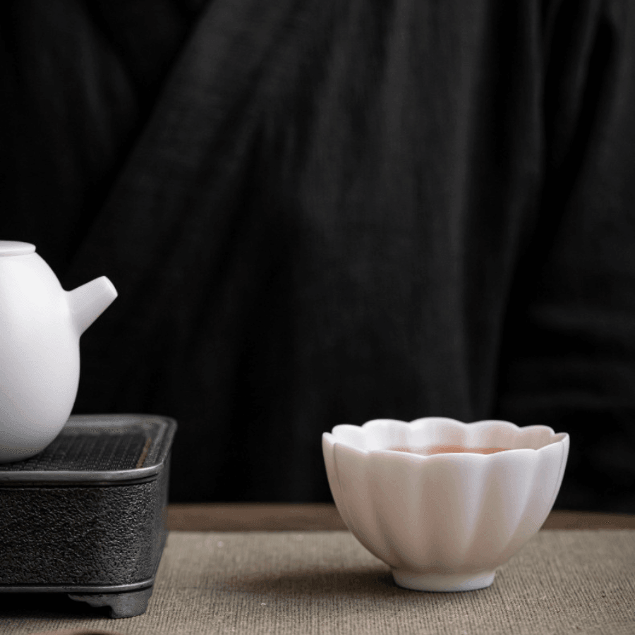 Handcrafted Ceramic Tea Cup With Embedded Ceramic Rose - MASU