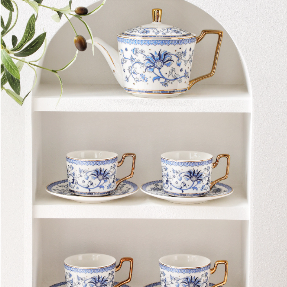 Tea Cup Set Gift Basket, Vintage Teacup & Saucer Gift, Vintage Gift for Tea  Lovers, Vintage Tea Gift Set - Etsy
