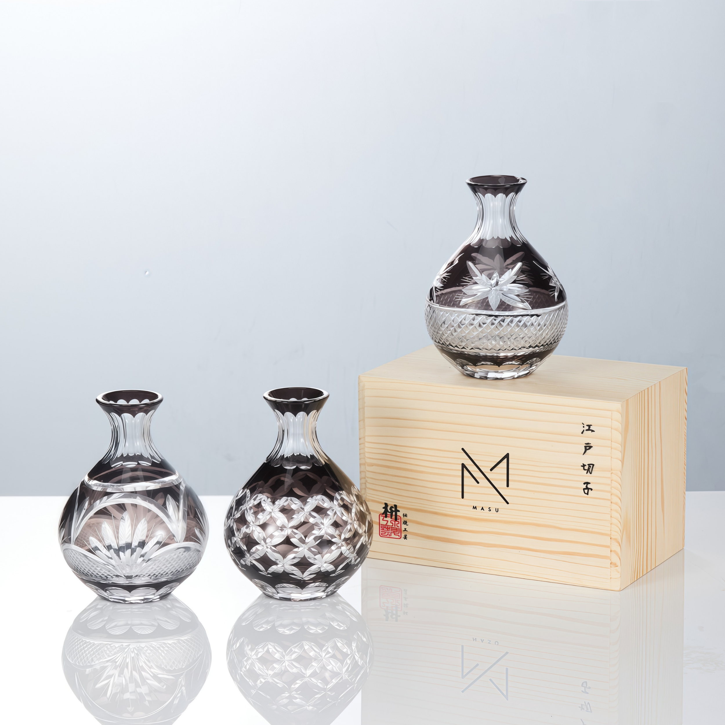 Edo Kiriko Handcrafted Kuroha Sake Collection