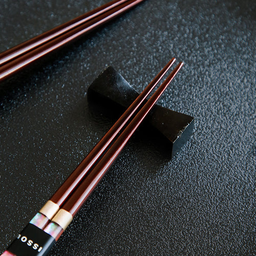 French Home Mother of Pearl Chopsticks & Ceramic Bowls Set (4 Pairs)