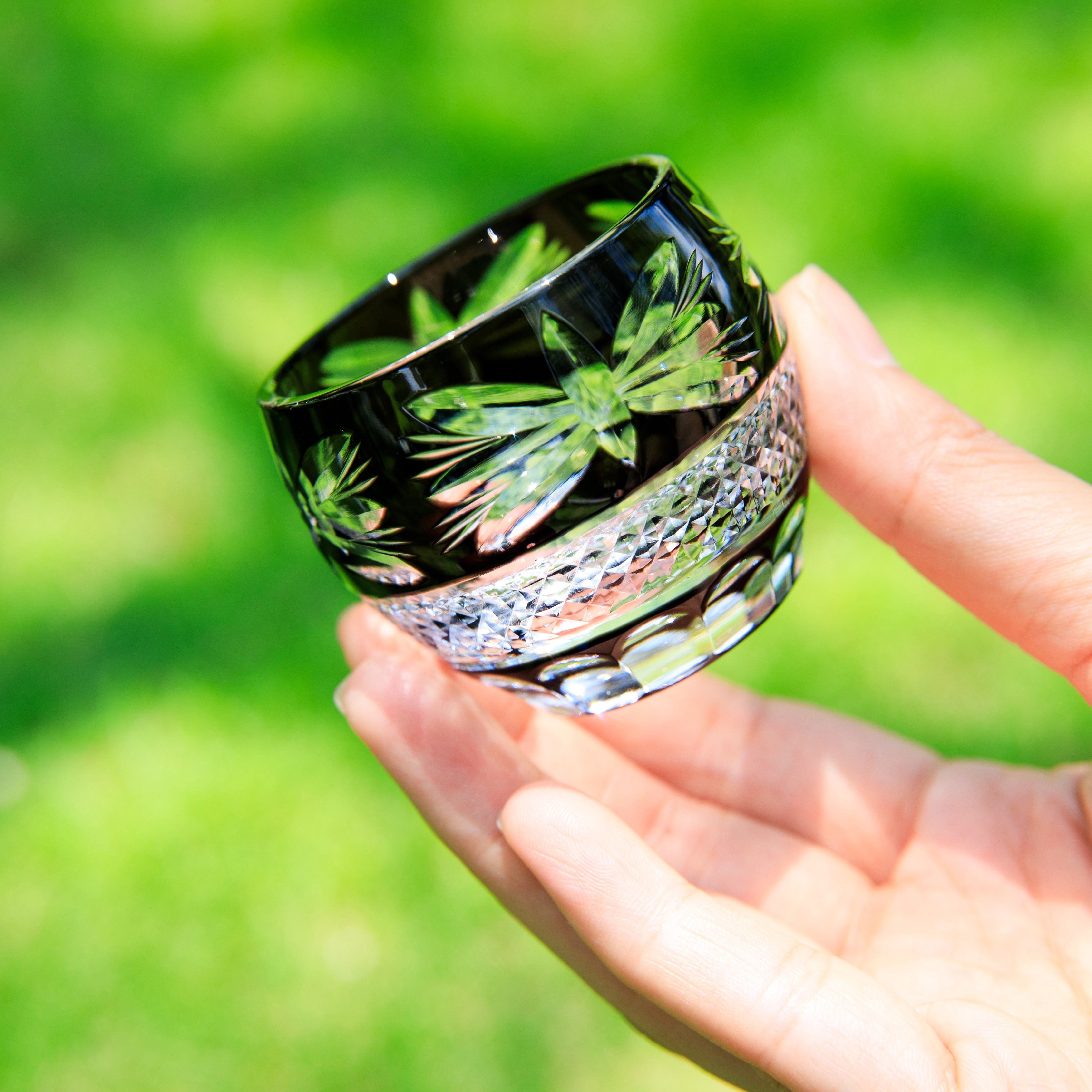 Edo Kiriko Handcrafted Usumurasaki Guinomi Sake Cup Collection