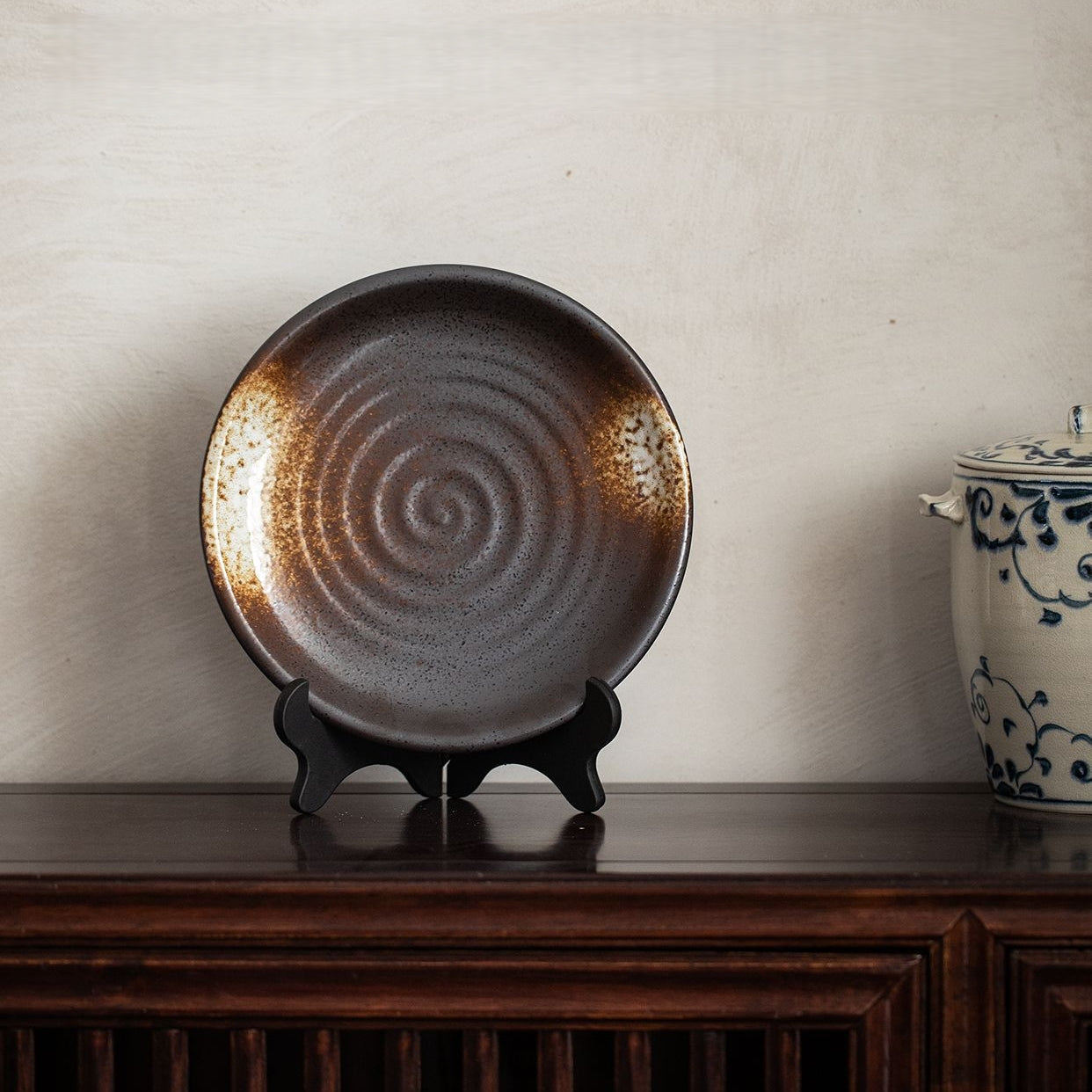 Hatsuichi Mino Ware Handcrafted Wabi Sabi Deep Plate