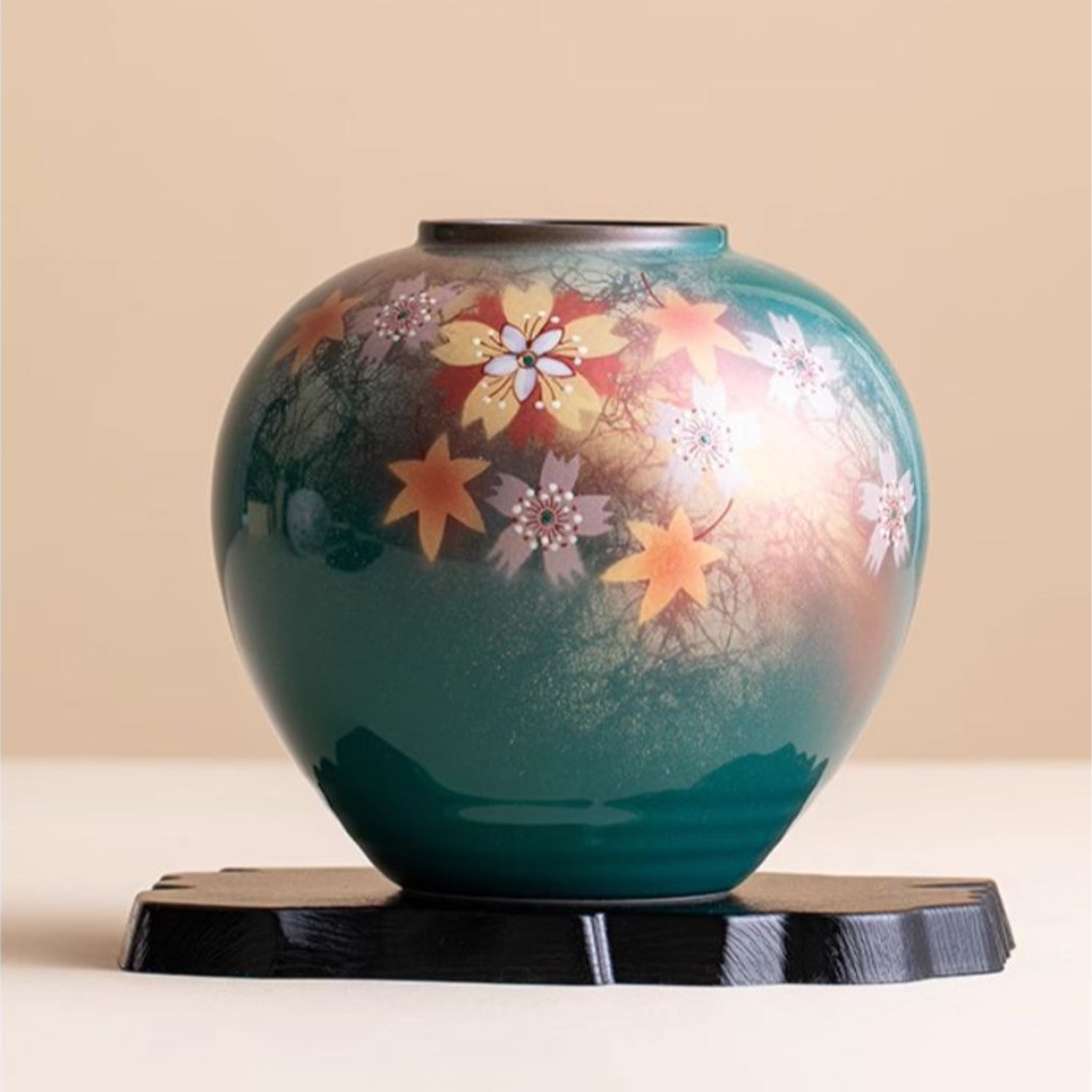 Kutaniyaki Handcrafted Hana Vase Collection