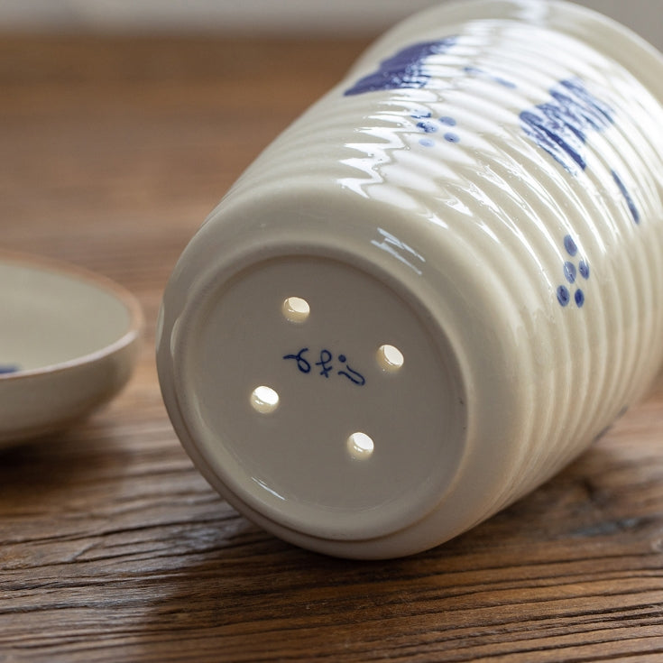 Mino Ware Kisetsu no Kurashi Handcrafted Ceramic Chopstick Holder