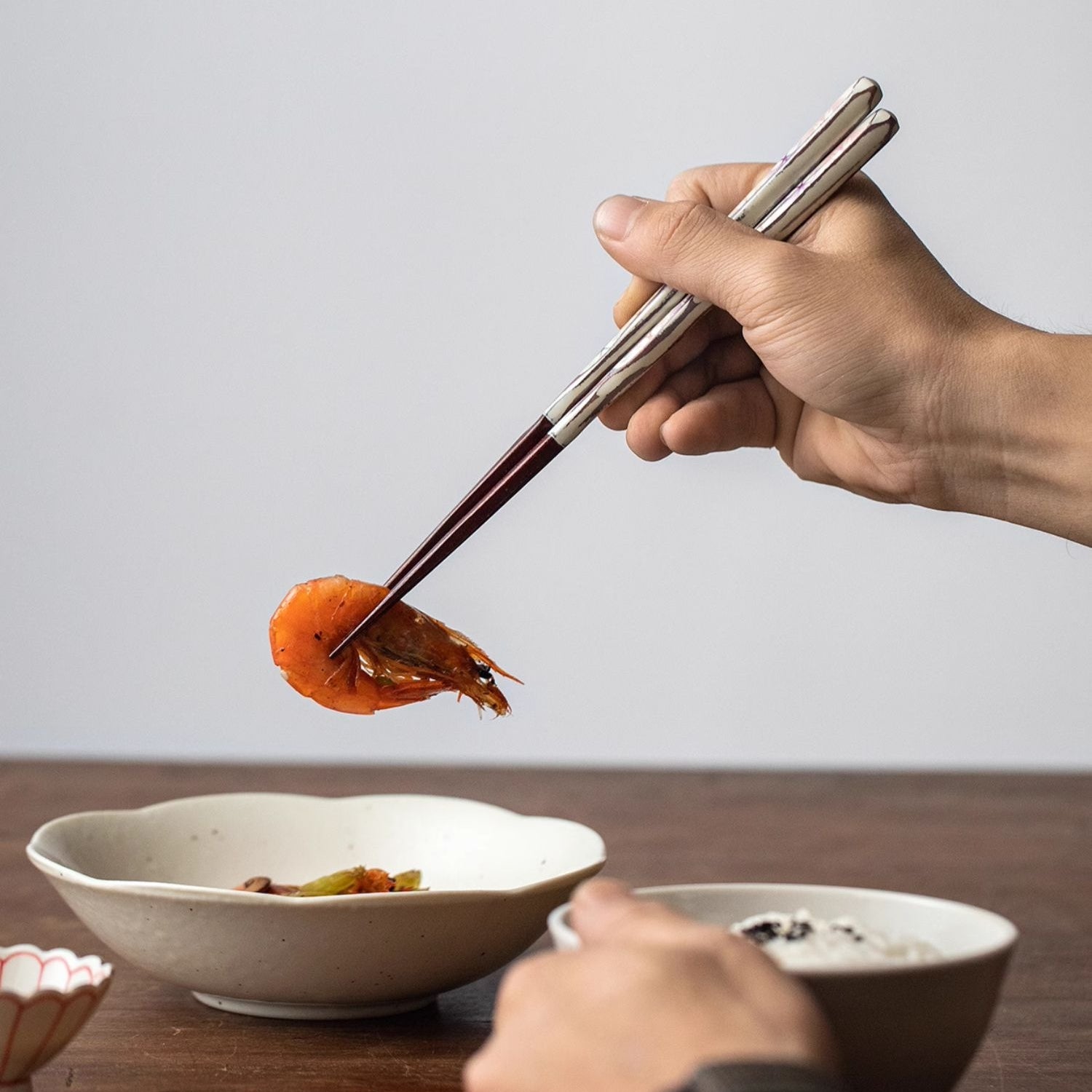 ISHIDA Handcrafted Sazanami Sakura Couple Chopsticks