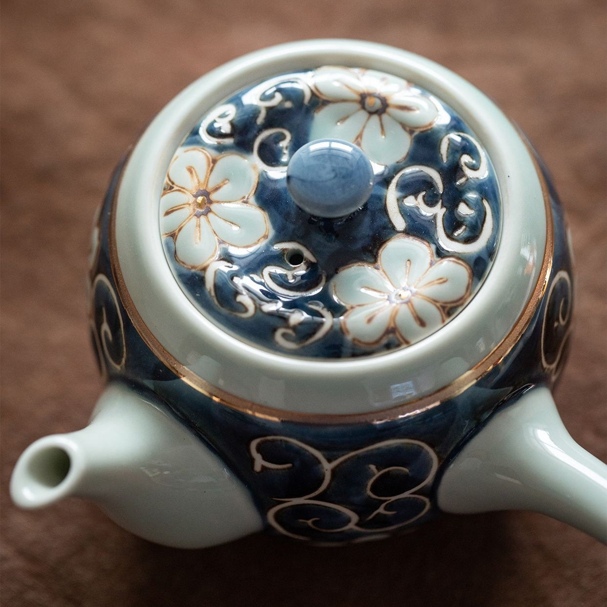 Arita Ware Handcrafted Karakusa Kikyo Teaware Collection