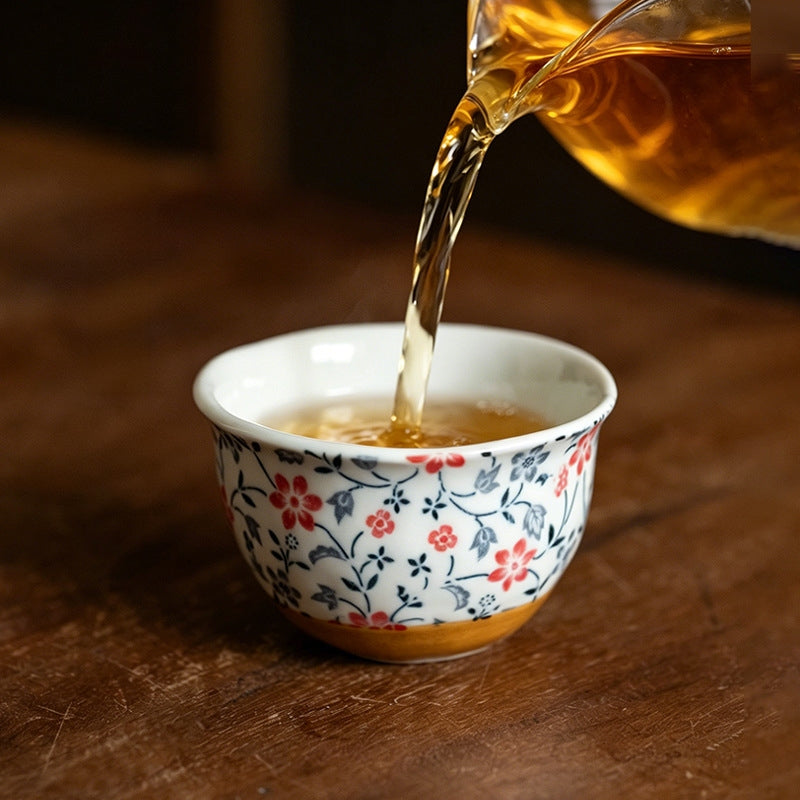Lot de cinq tasses à thé en céramique Hatsuichi Mino Ware Usuzakura
