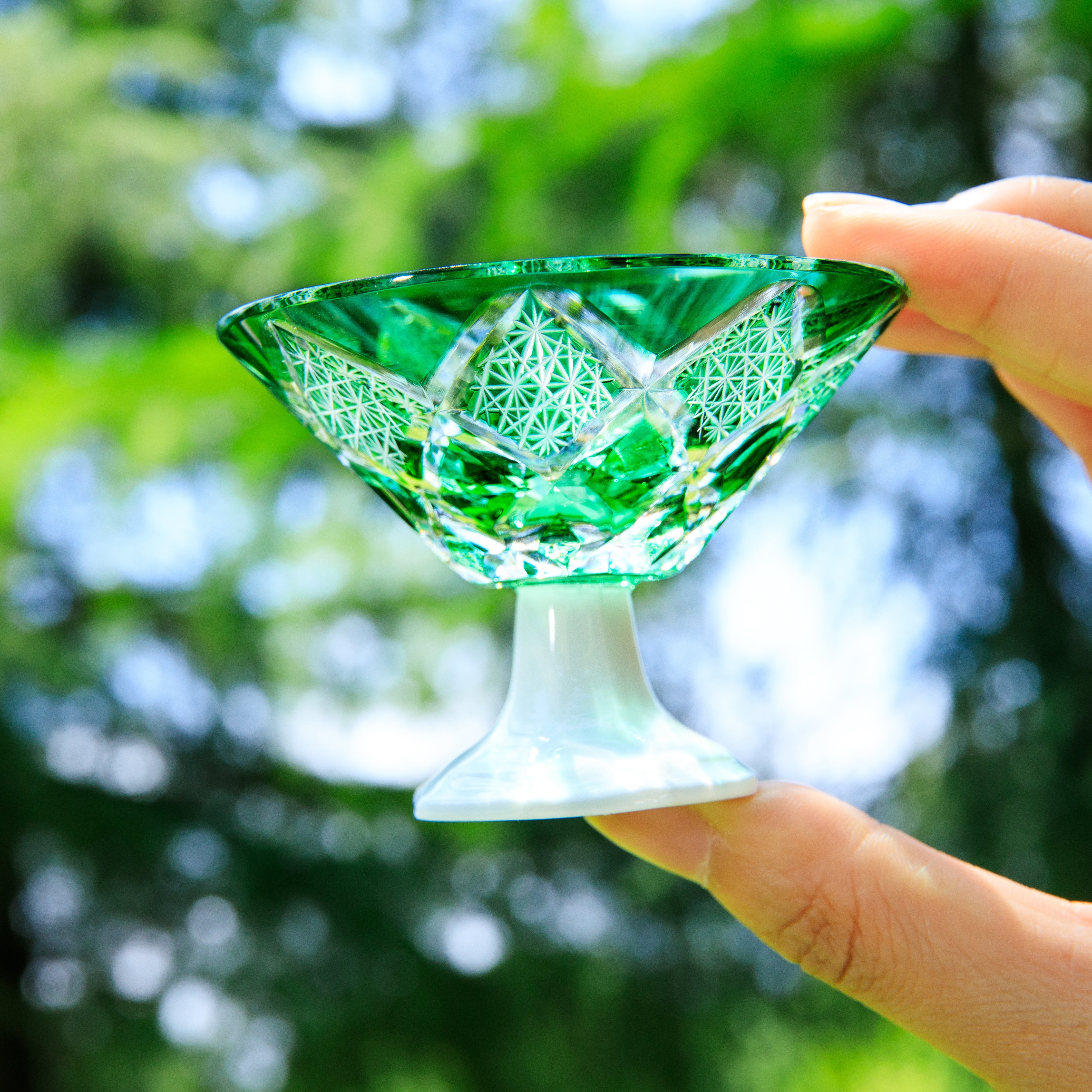 Edo Kiriko Handcrafted Kohaku Sake Glass Collection
