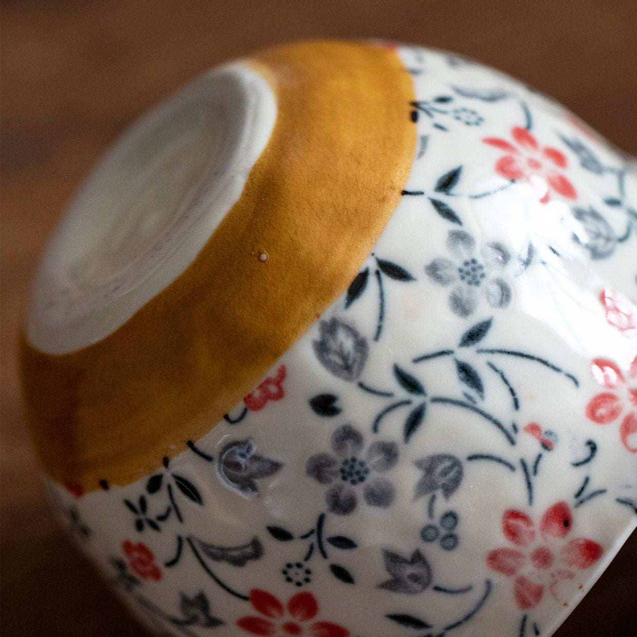 Lot de cinq tasses à thé en céramique Hatsuichi Mino Ware Usuzakura