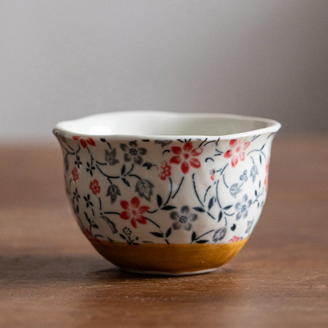 Lot de cinq tasses à thé en céramique Hatsuichi Mino Ware Usuzakura