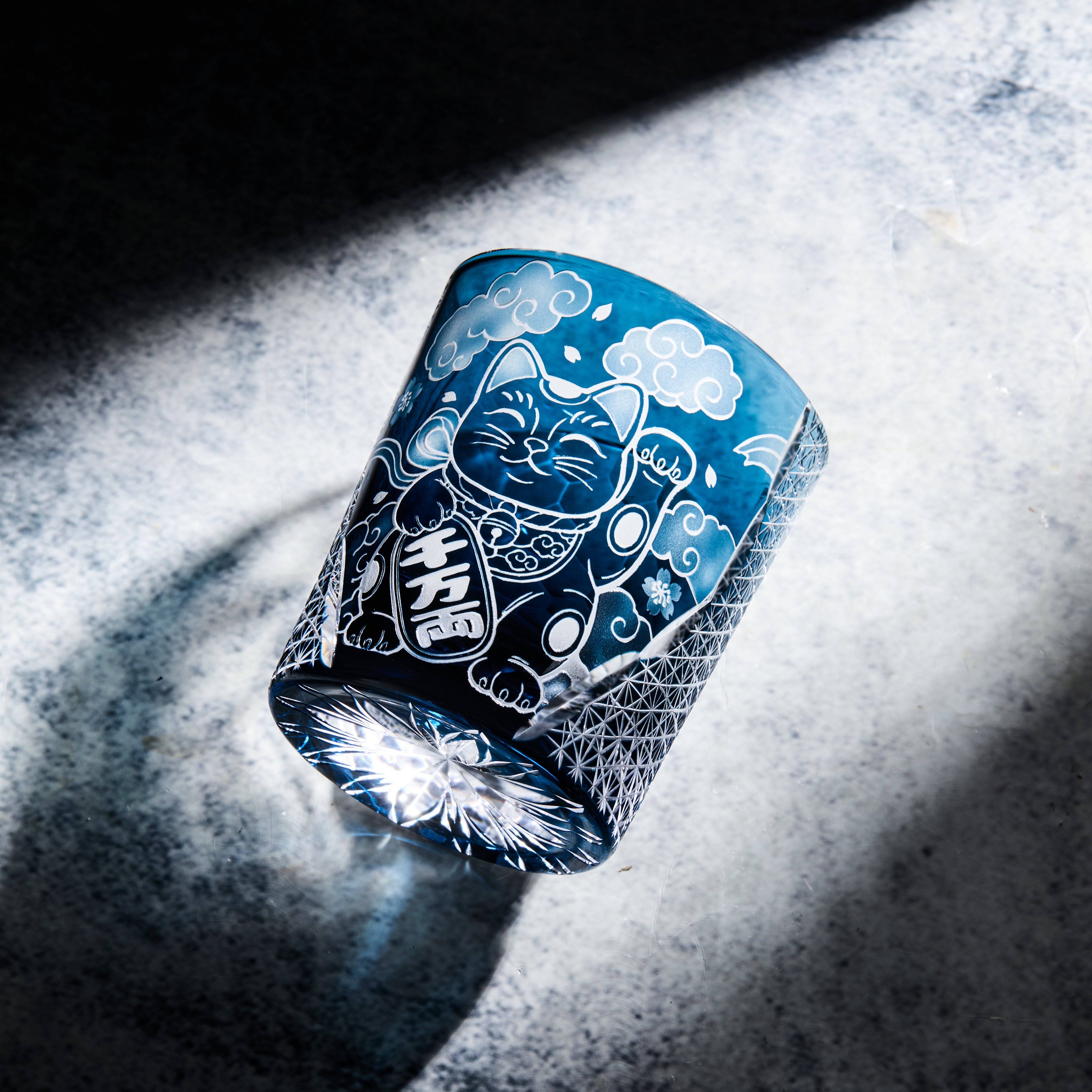 Edo Kiriko Handcrafted Maneki Neko Whisky Glass With Wooden Box