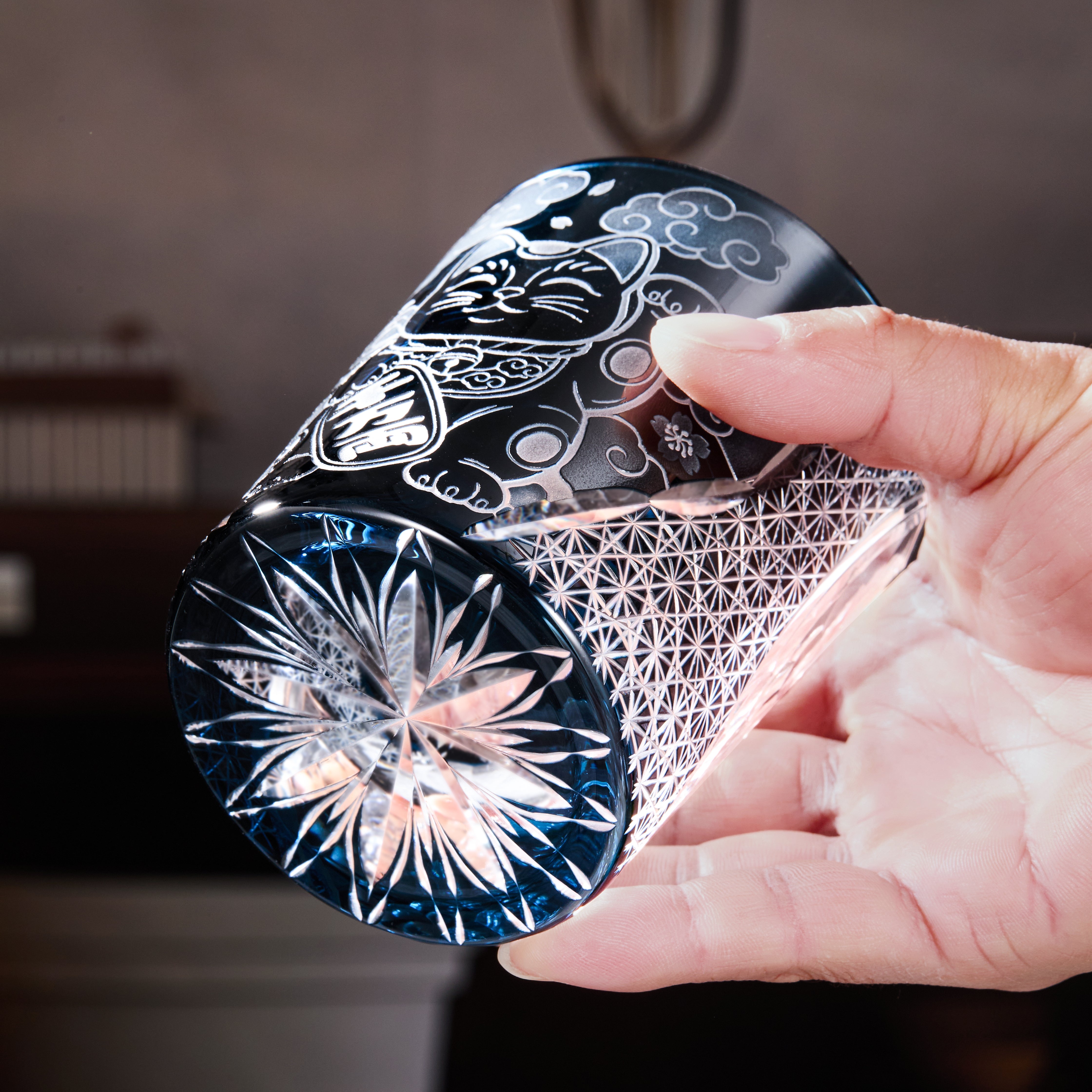 Edo Kiriko Handcrafted Maneki Neko Whisky Glass With Wooden Box