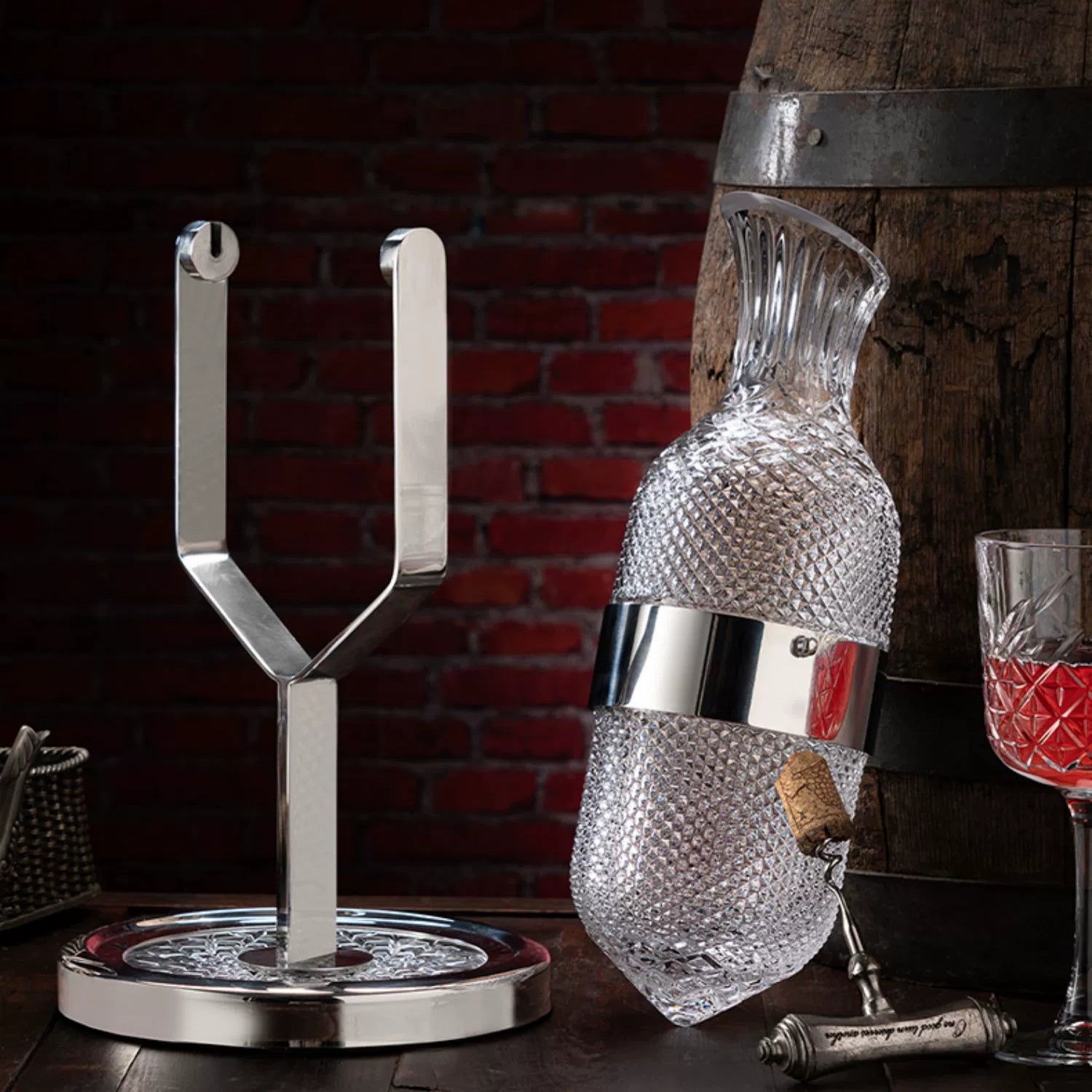 FINE WINE Decanter and wine glasses