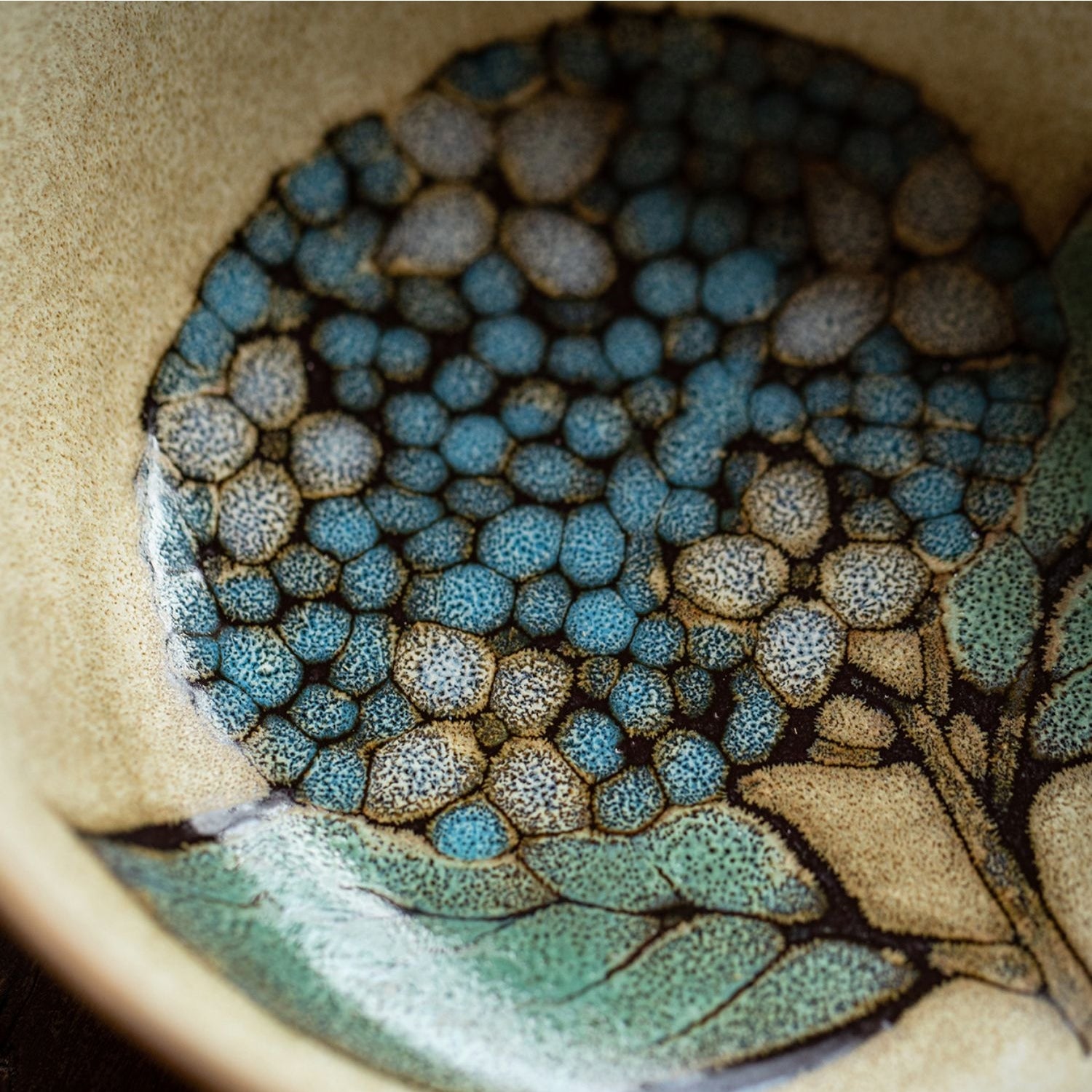 Nunobiki Yaki Handcrafted Floral Bowl Collection