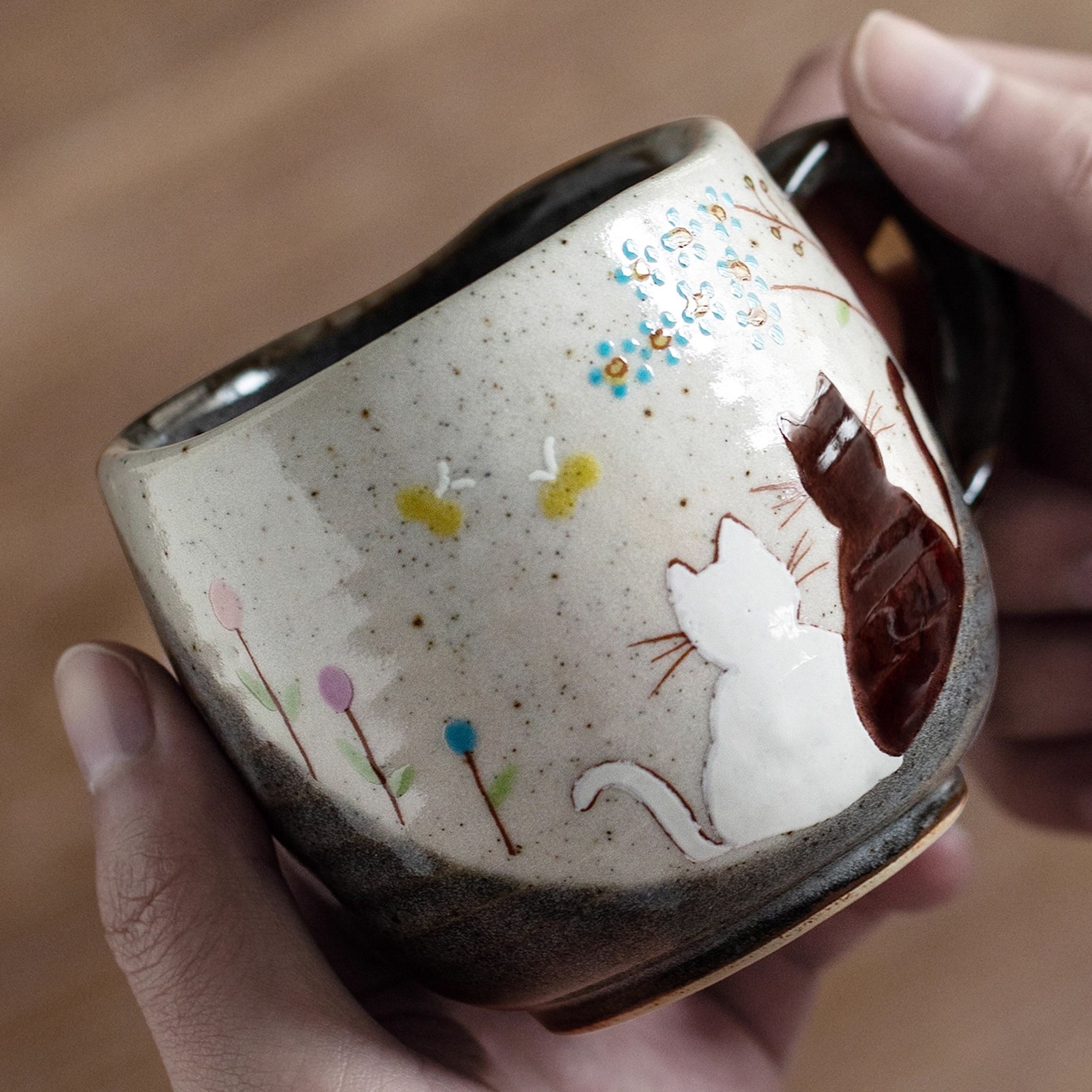 Kutaniyaki Handcrafted Hana Kinpaku & Neko no Yoru Ceramic Mug Collection