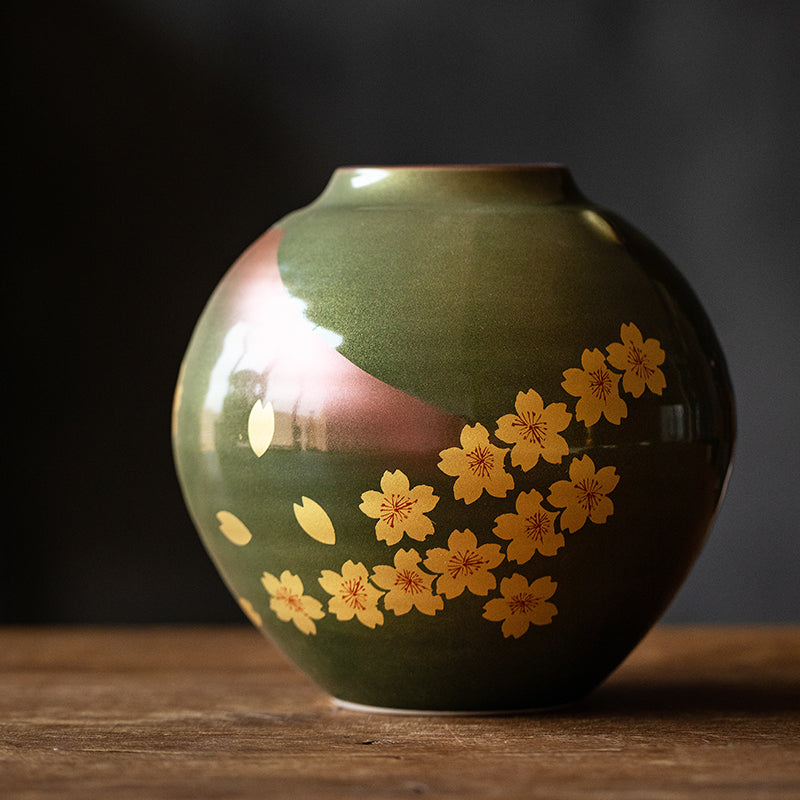 Kutaniyaki Handcrafted Yama no Megumi Vase Collection