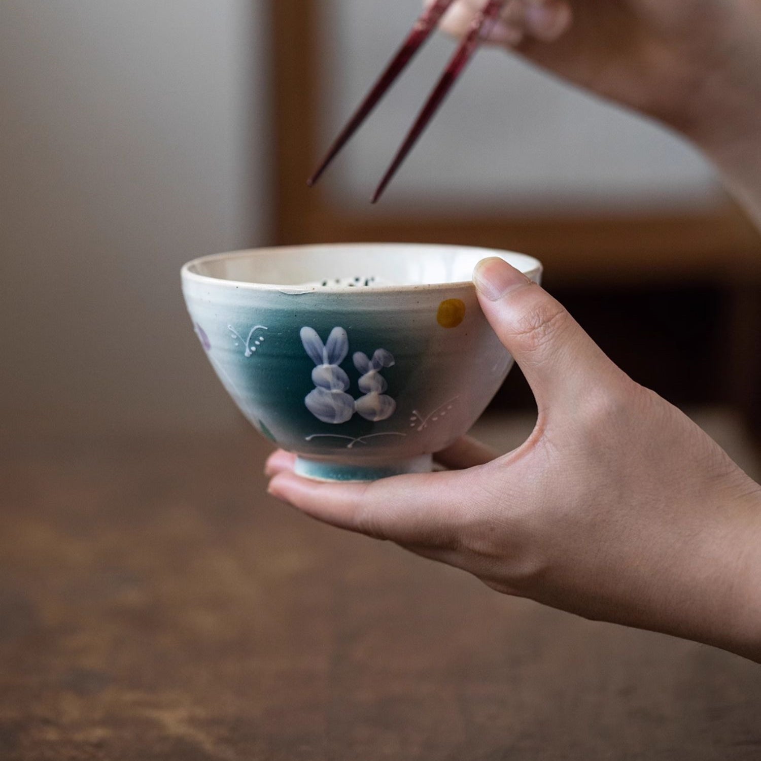 Mino Ware Tsukiyo Usagi Couple’s Bowl Set of Two