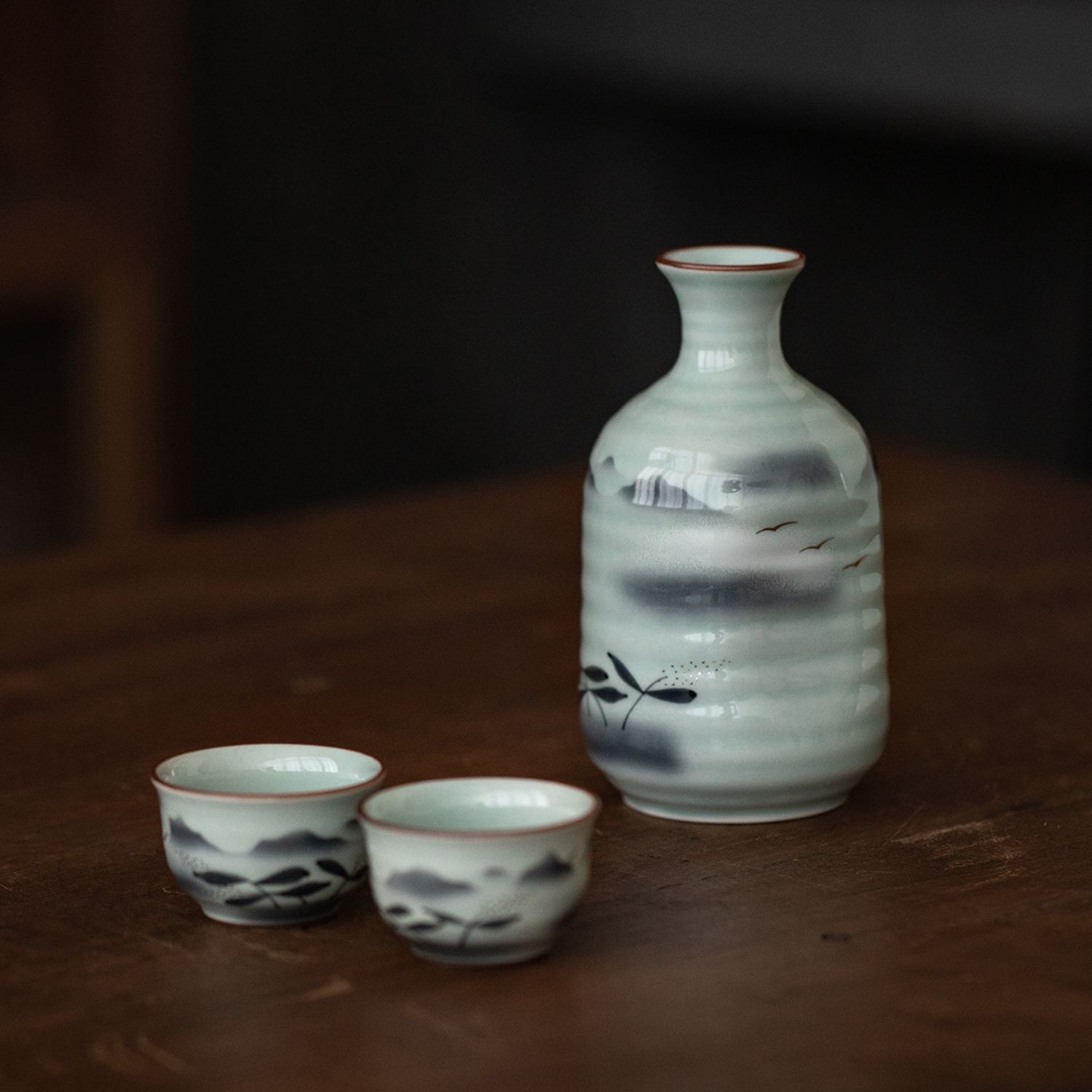 Arita Ware Handcrafted Unkai Sake Set