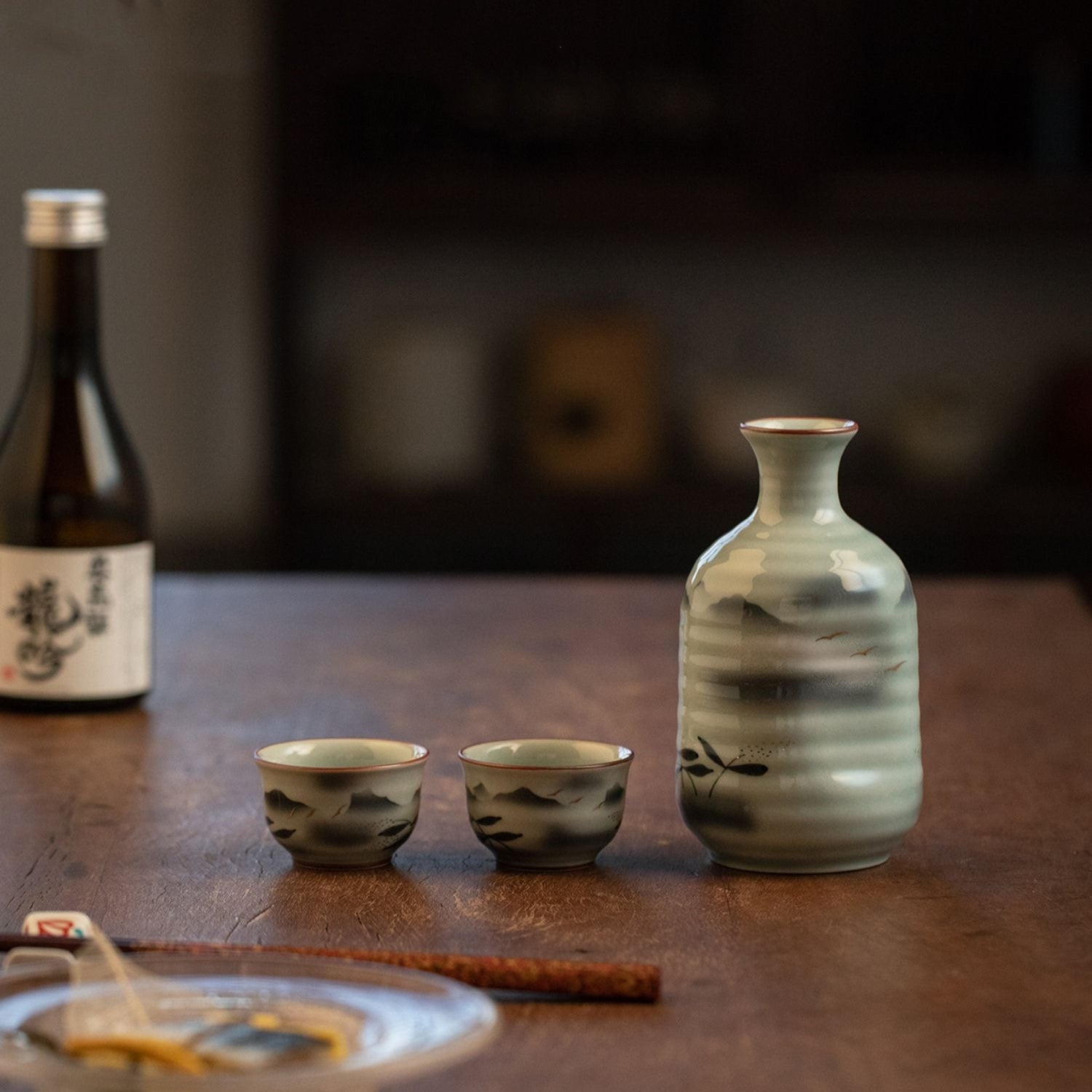 Arita Ware Handcrafted Unkai Sake Set