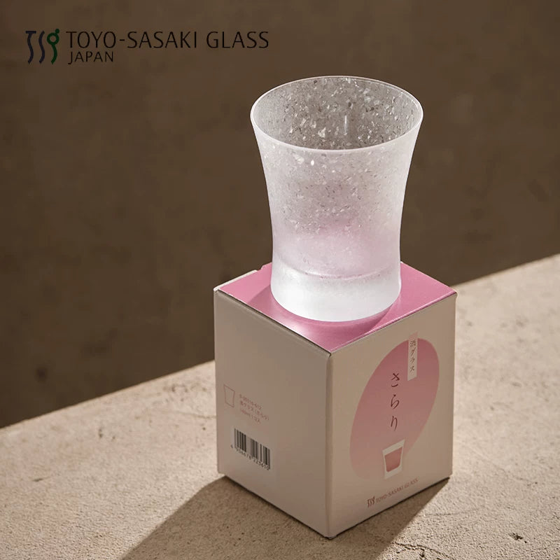 Colección de copas de sake Yukihana Hikari de Toyo-Sasaki Glass