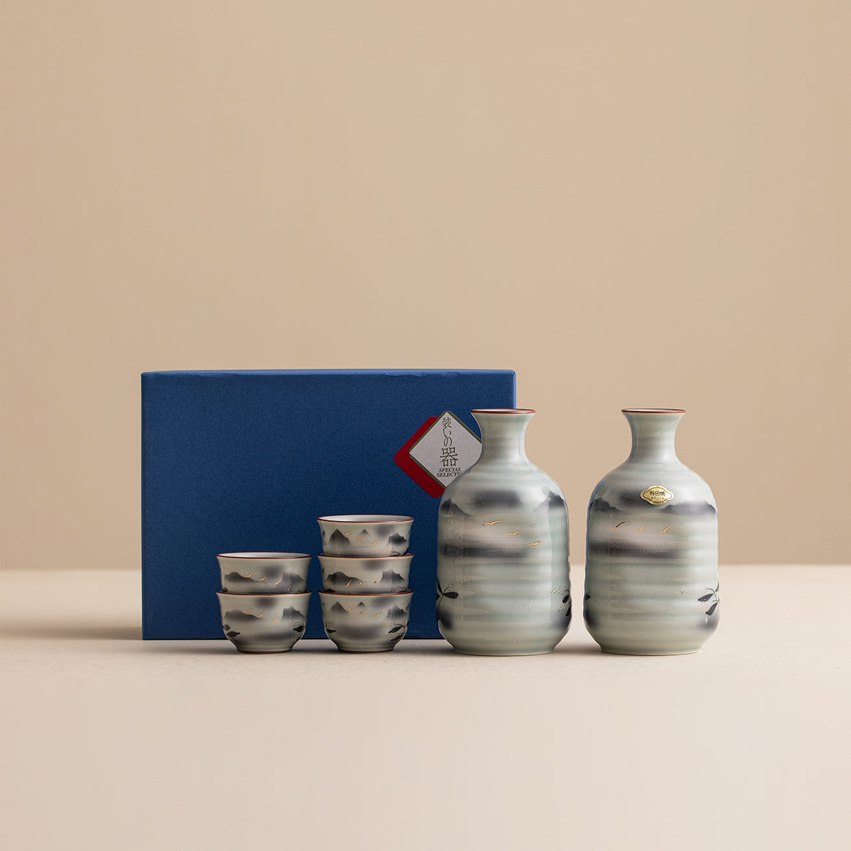 Arita Ware Handcrafted Unkai Sake Set