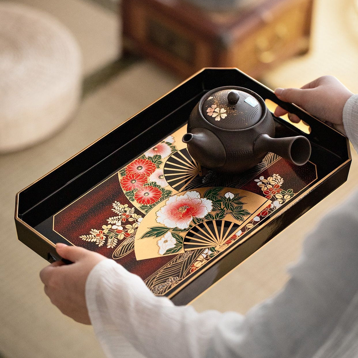 Yamanaka Shikki Handcrafted Senbu Tray