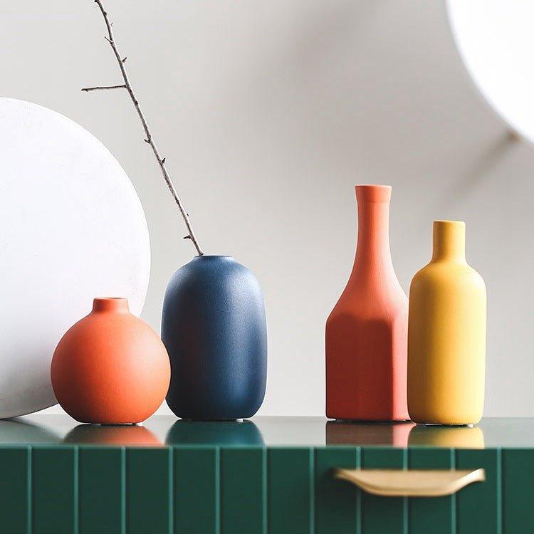 Handcrafted Ceramic Post-Modern Decorative Vases - MASU